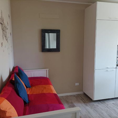 Lake View Studio Flat Riva del Garda Exterior photo
